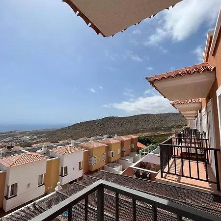 Apartamento En El Roque Del Conde 阿德耶