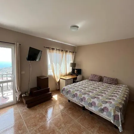 Apartamento En El Roque Del Conde 阿德耶